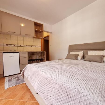 Dom Apartments Budva Eksteriør bilde