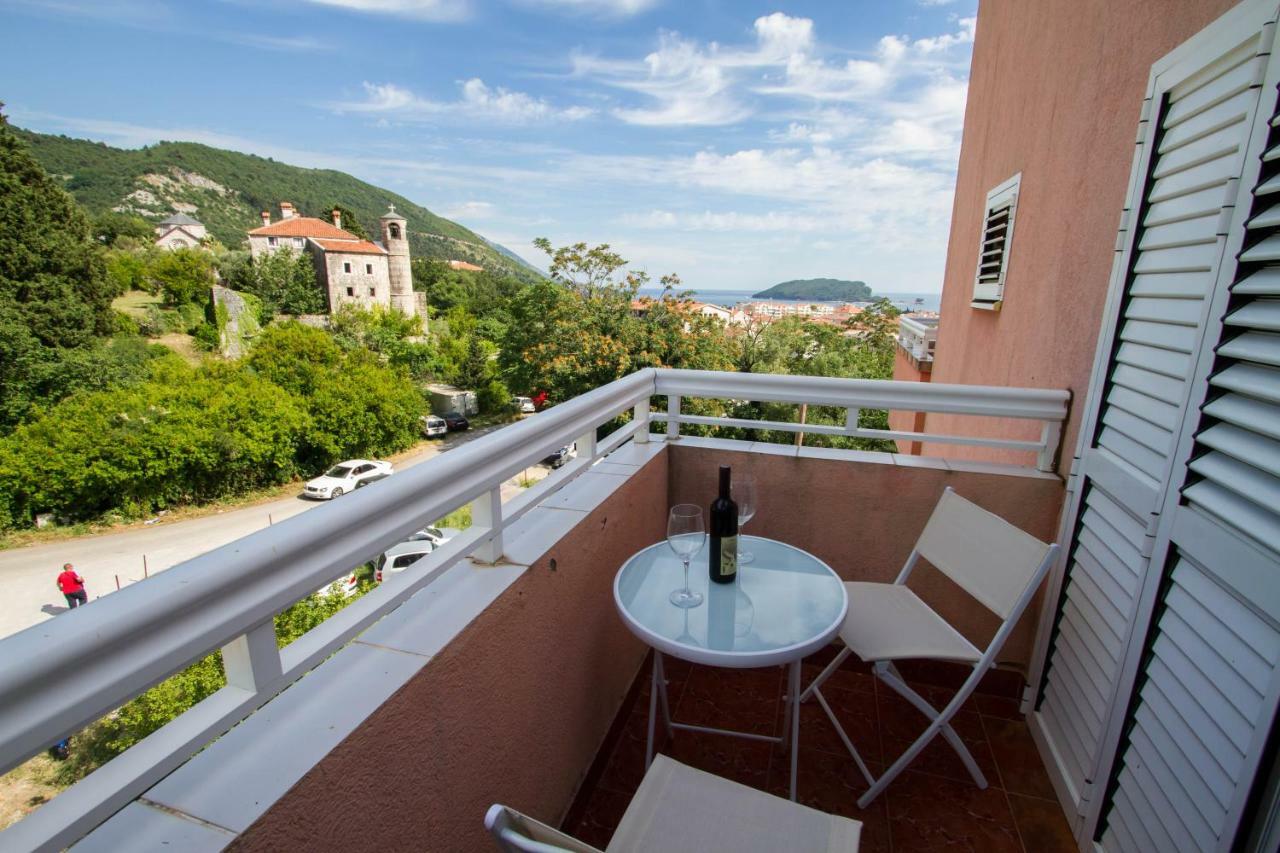 Dom Apartments Budva Eksteriør bilde